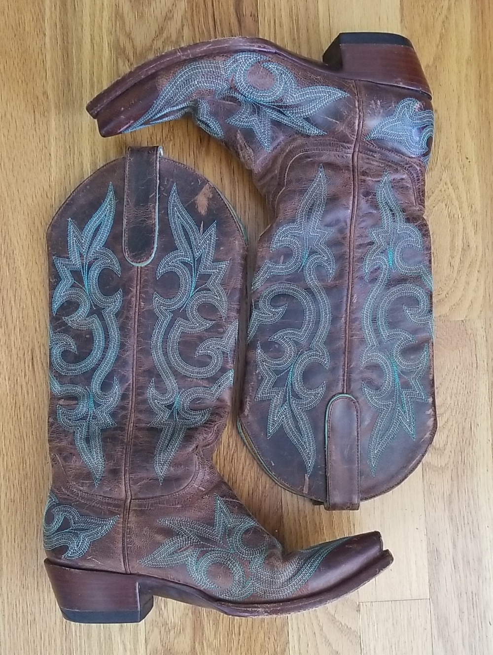 Old Gringo Cowboy Boots with Teal Accents
